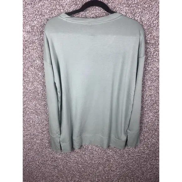 We Wander Shirt Womens Large Luxe Loop Side Split UPF 40 Soft Green Soft Modal - Picture 8 of 9